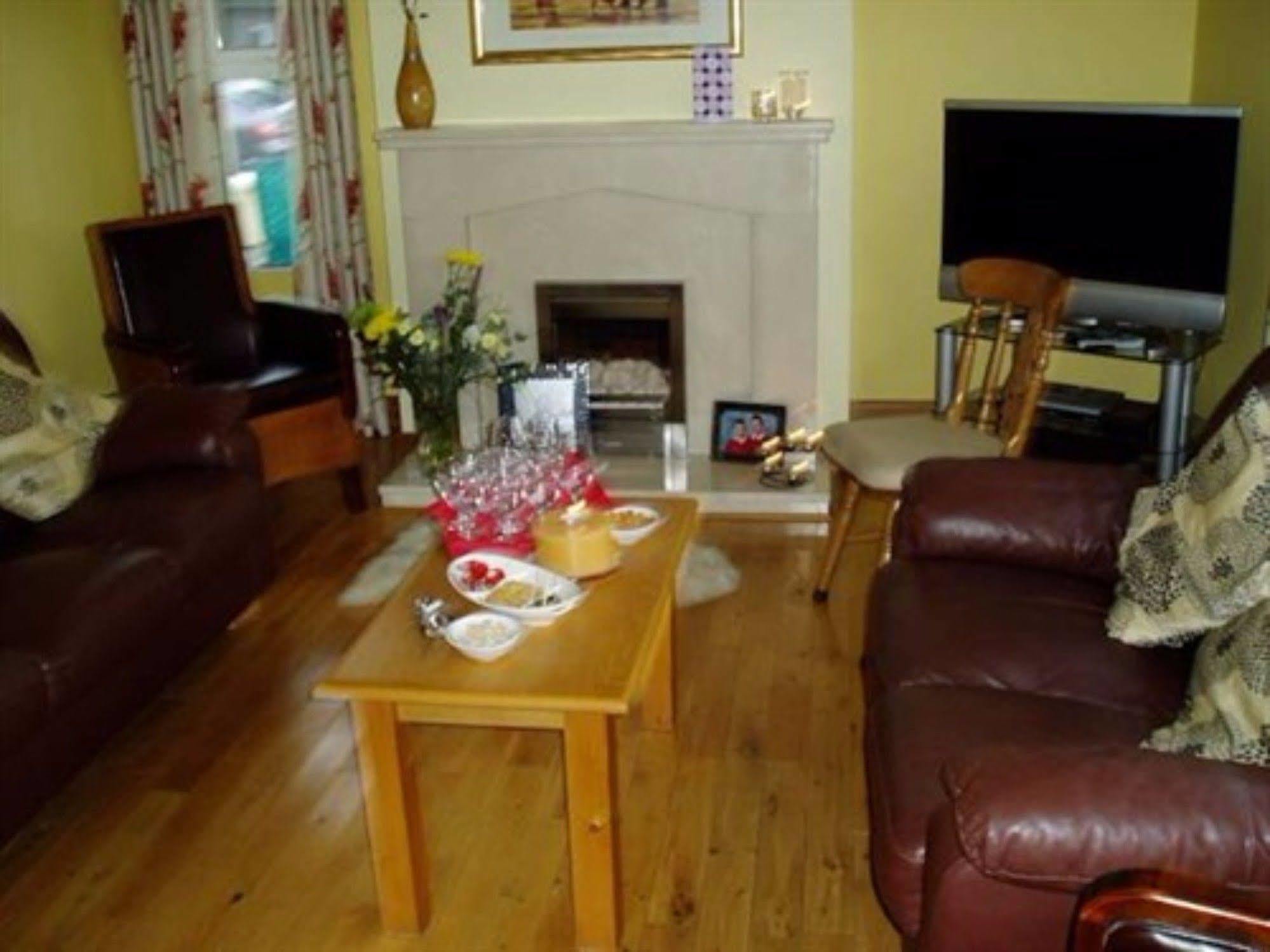 Brooke Lodge Guesthouse Magherafelt Extérieur photo