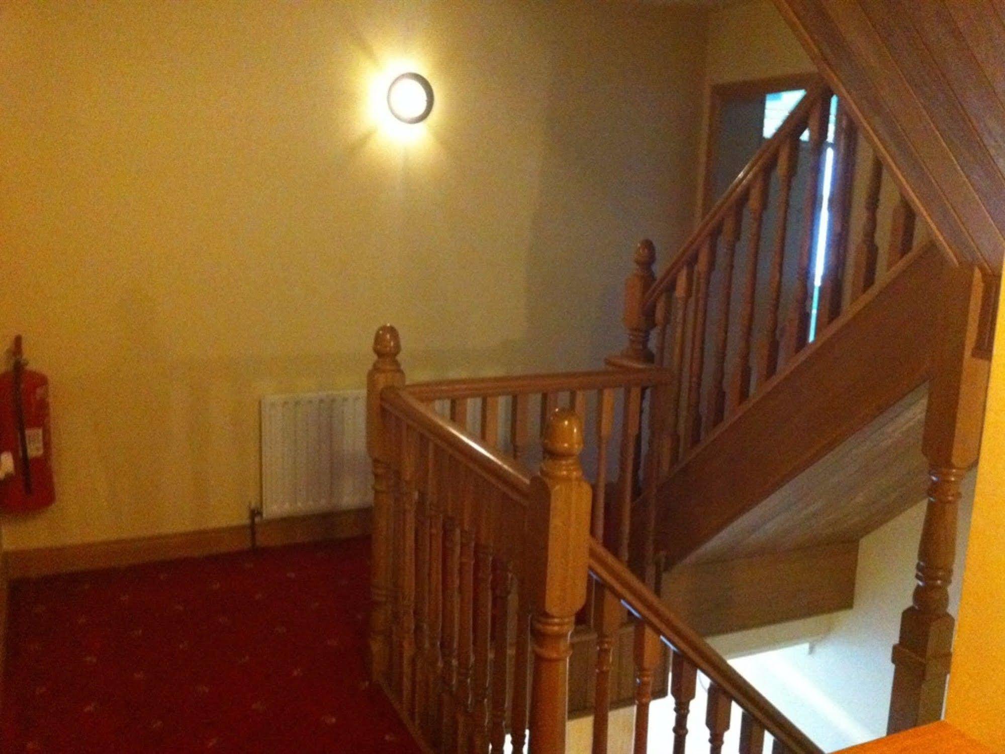 Brooke Lodge Guesthouse Magherafelt Extérieur photo